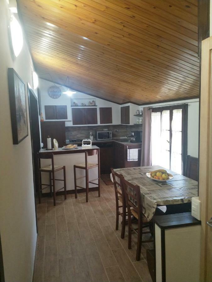A Due Passi Apartment Arezzo Bagian luar foto
