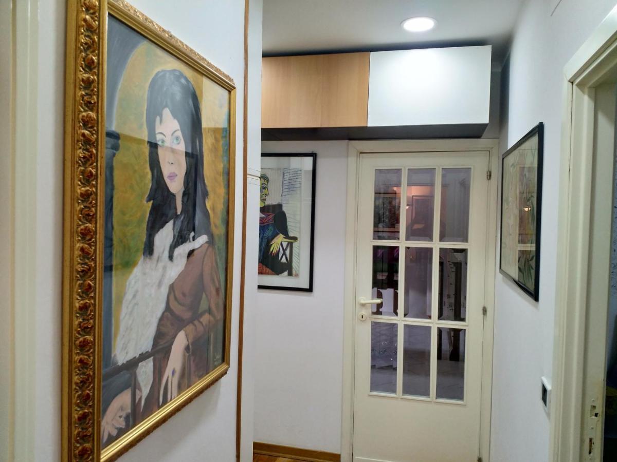 A Due Passi Apartment Arezzo Bagian luar foto